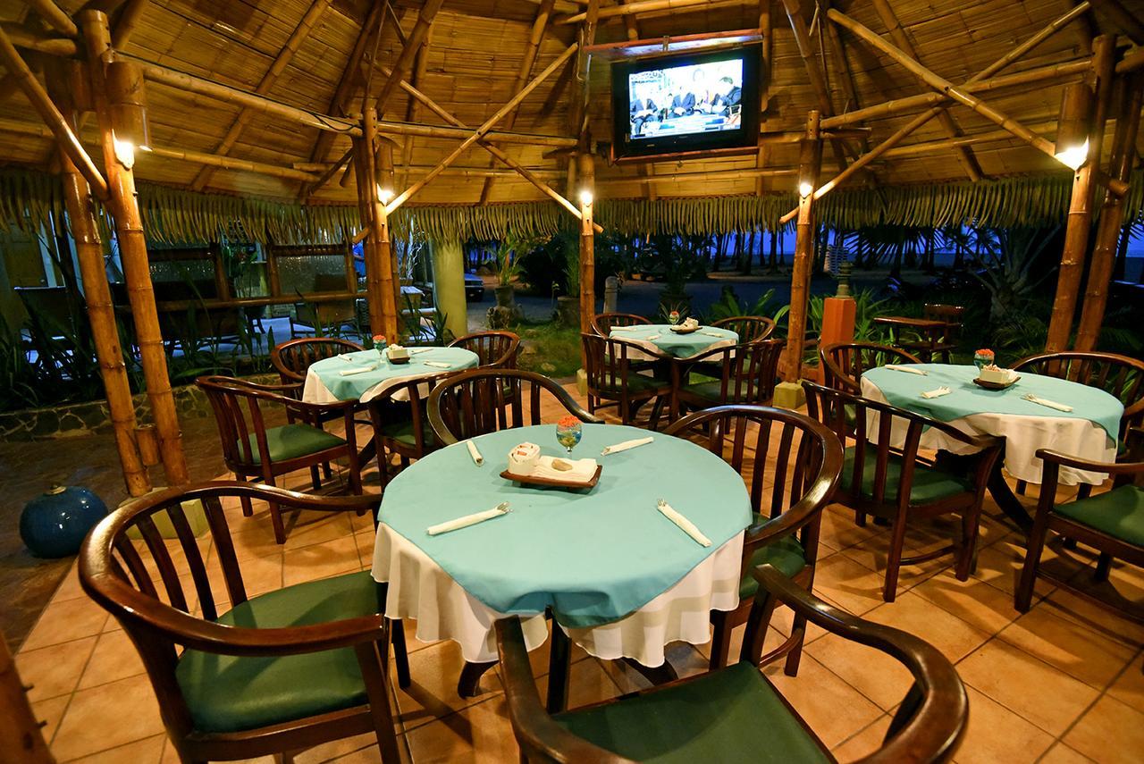 Hotel Canciones Del Mar - Beachfront Jacó Exterior foto