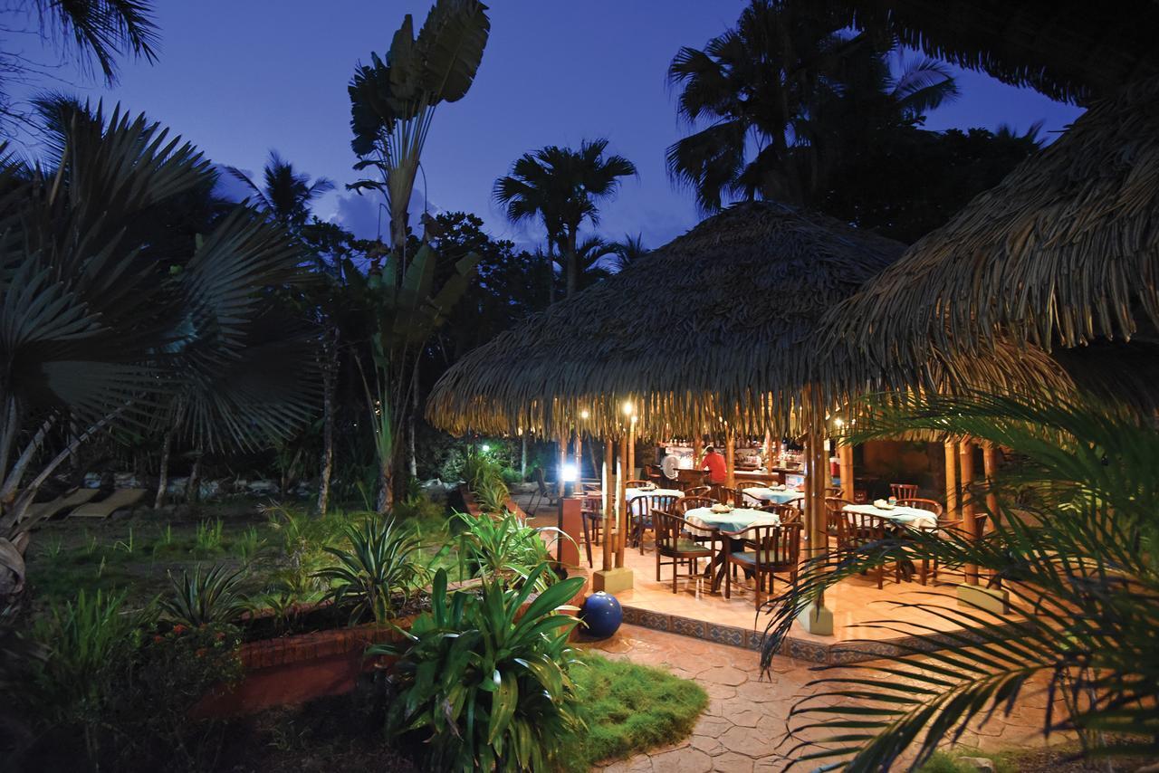 Hotel Canciones Del Mar - Beachfront Jacó Exterior foto