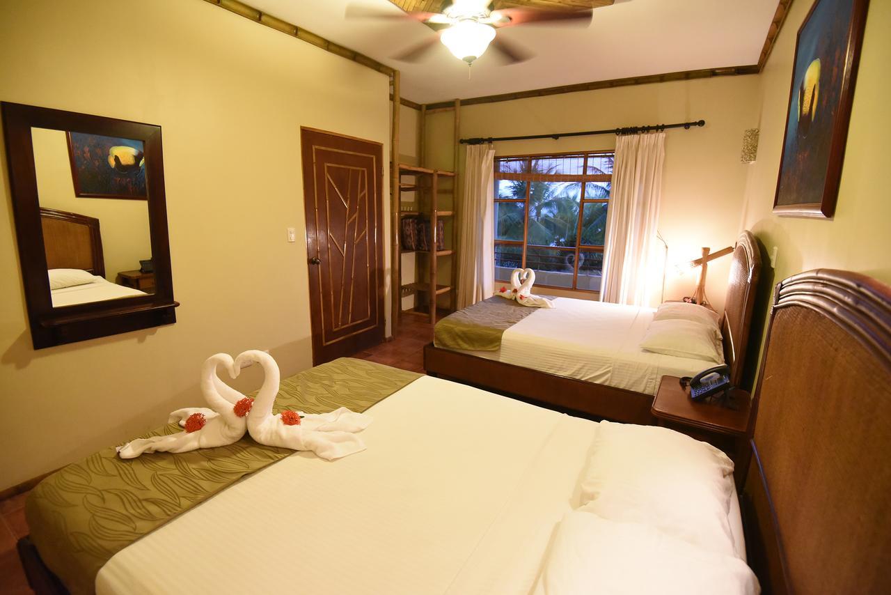 Hotel Canciones Del Mar - Beachfront Jacó Zimmer foto